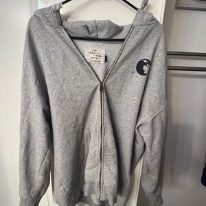 The Summer I Turned Pretty Gray Jacket